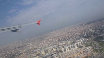 Décollage et survol d'Istanbul