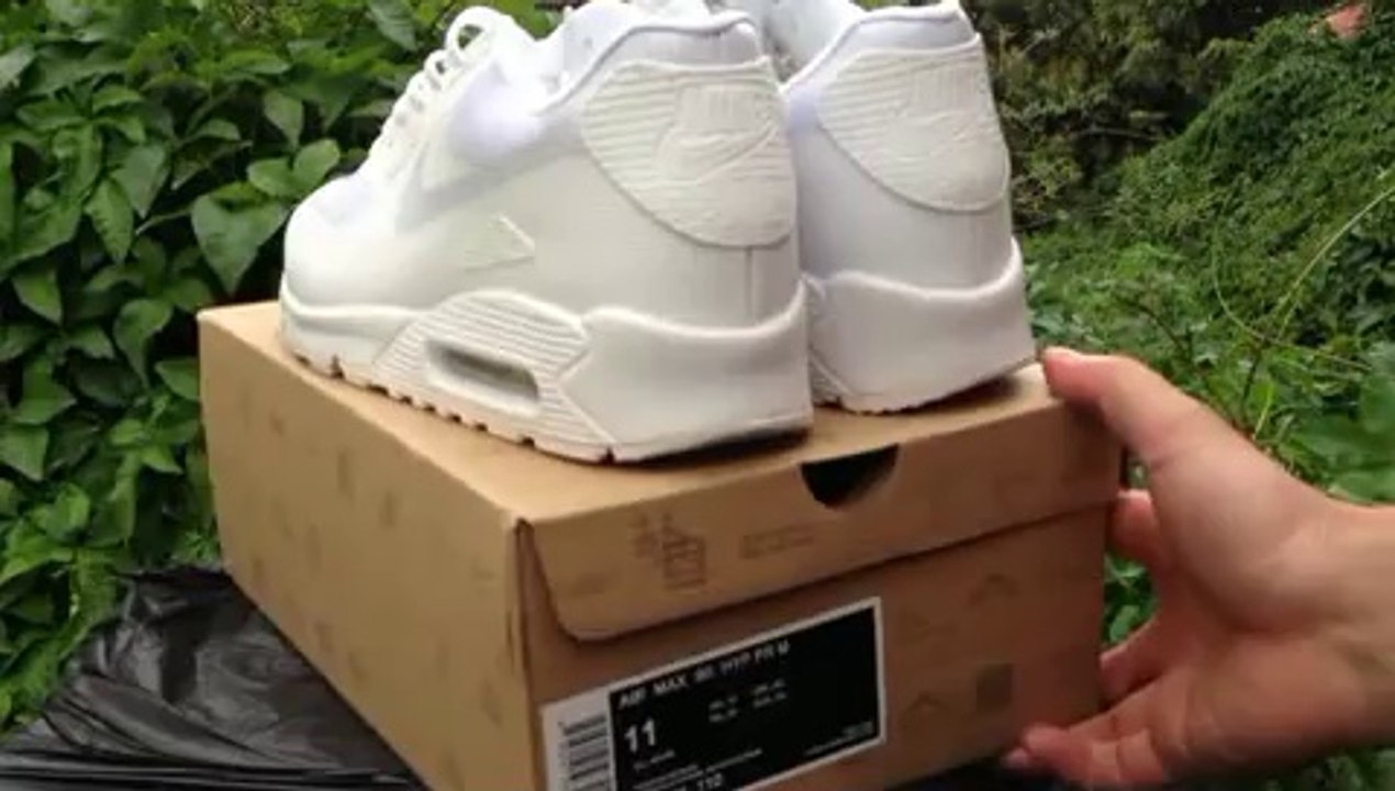 Shop for Custom Air Max 90 Shoes at www.kicksgrid.cn