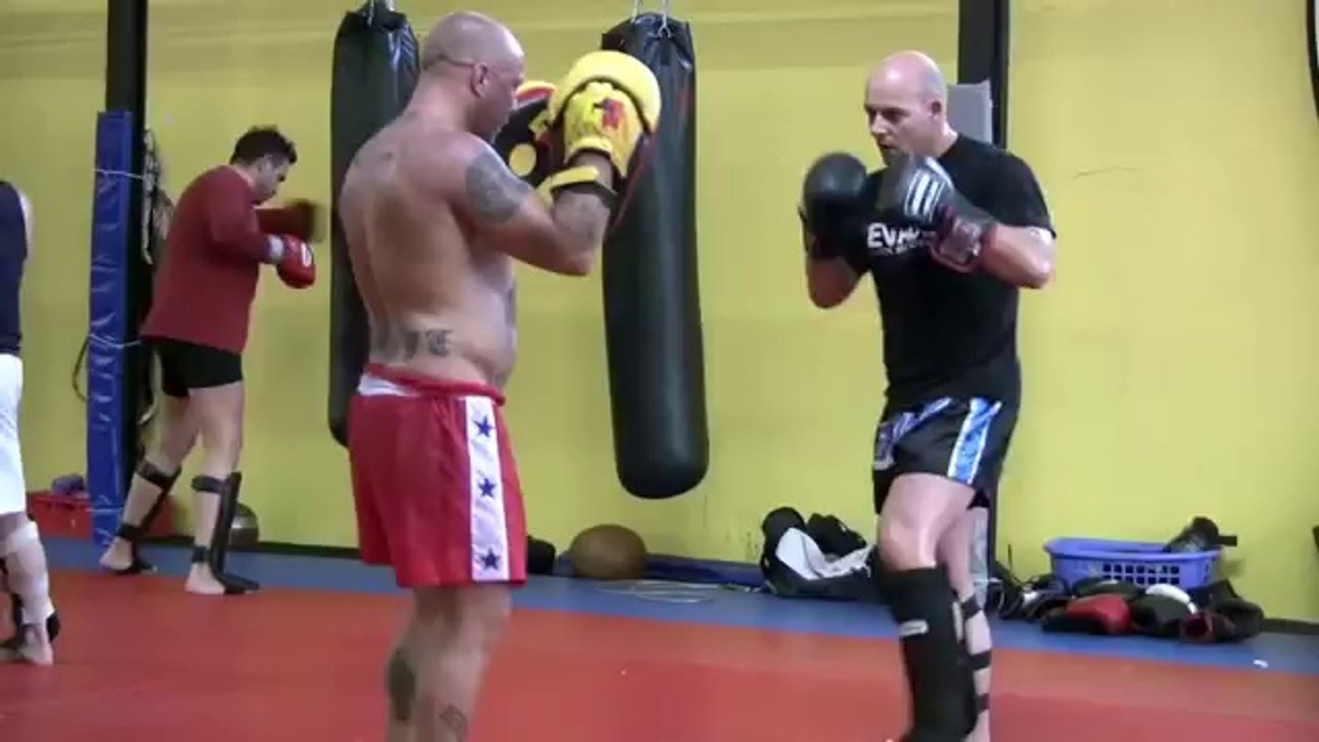 Dave Breed / Ramon Dekkers | Golden Glory Training footage - Vidéo  Dailymotion