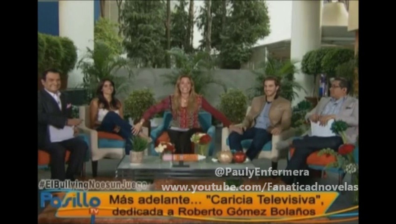 Eugenio Siller @eugenio_siller Paola Nuñez @PAOLANUNEZ hablando de  #ReinaDeCorazones en #PasilloTv By @PaulyEnfermera