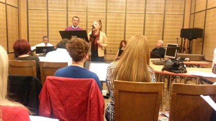 ellerim böyle boş boşmu kalacaktı