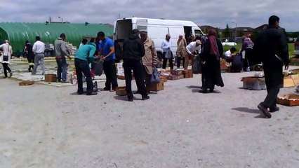 Sabzi Wala In  Peace Village  Vaughan, Toronto, CANADA.[720P]