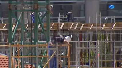 El precio de la vivienda modera el descenso y cae el 1,6 % en el primer trimestre