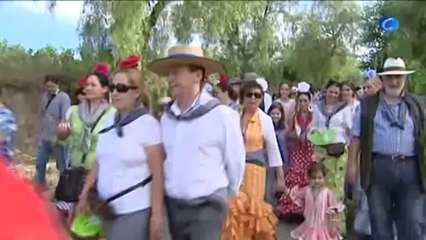 Gloria Peter, primera mujer de raza negra hermana mayor de una filial rociera