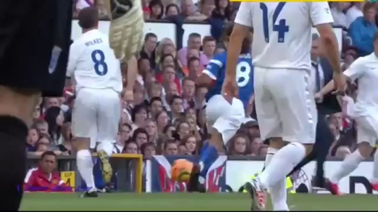 Quand Mourinho rentre sur le terrain pour tacler un joueur