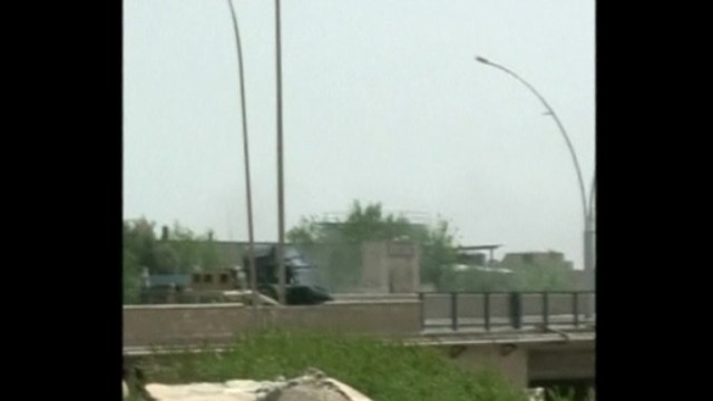 Al Qaeda linked insurgents capture Iraq's second largest city