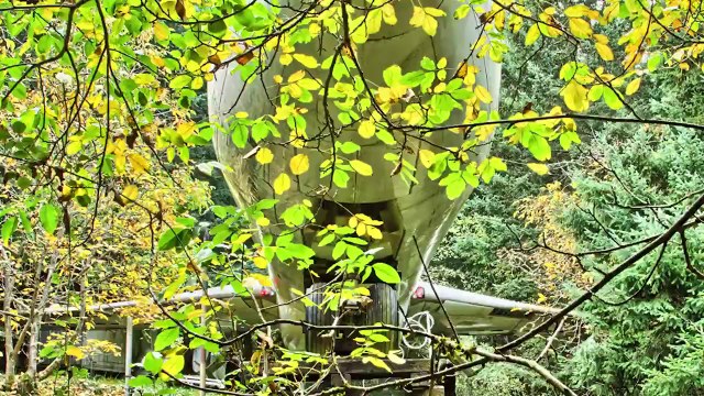 Amazing Stills Timelapse of Boeing 727 Airplane Home