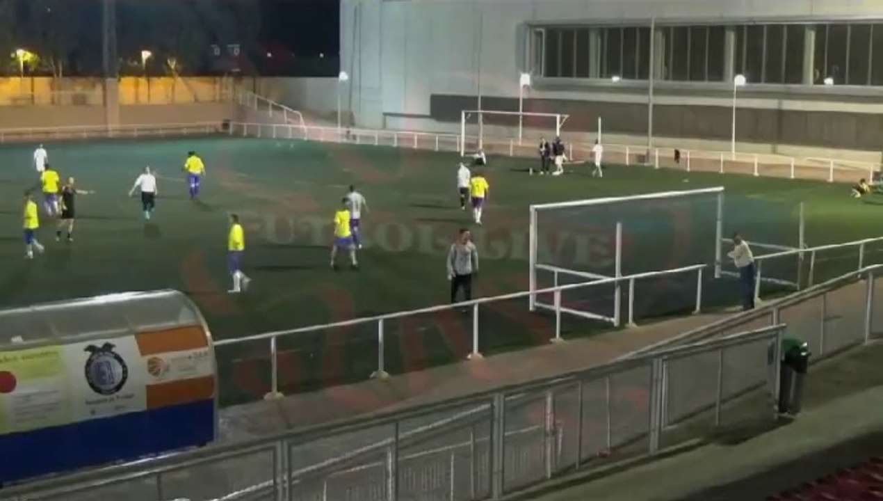 pv J21: Torrent City CF 1-2 Pollos Amparo