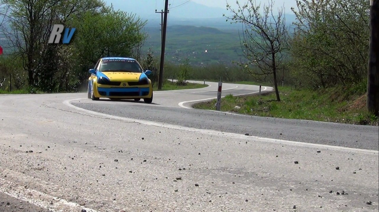 2013 Hendek Tırmanma / Erkan Yanıkoğlu / Renault Clio