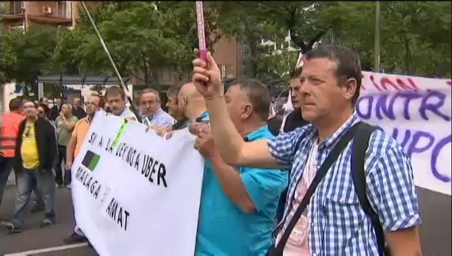 Grève des taxis en Europe : Londres bloquée par les black cabs , Madrid pas épargnée