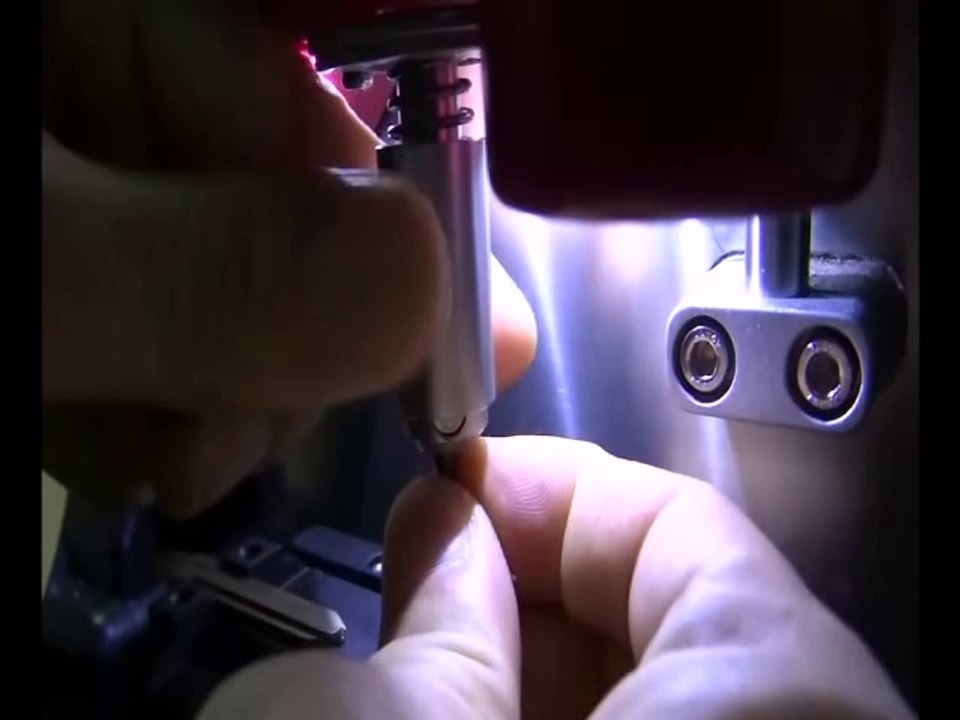 use Automatic V8/X6 to program car key without original key