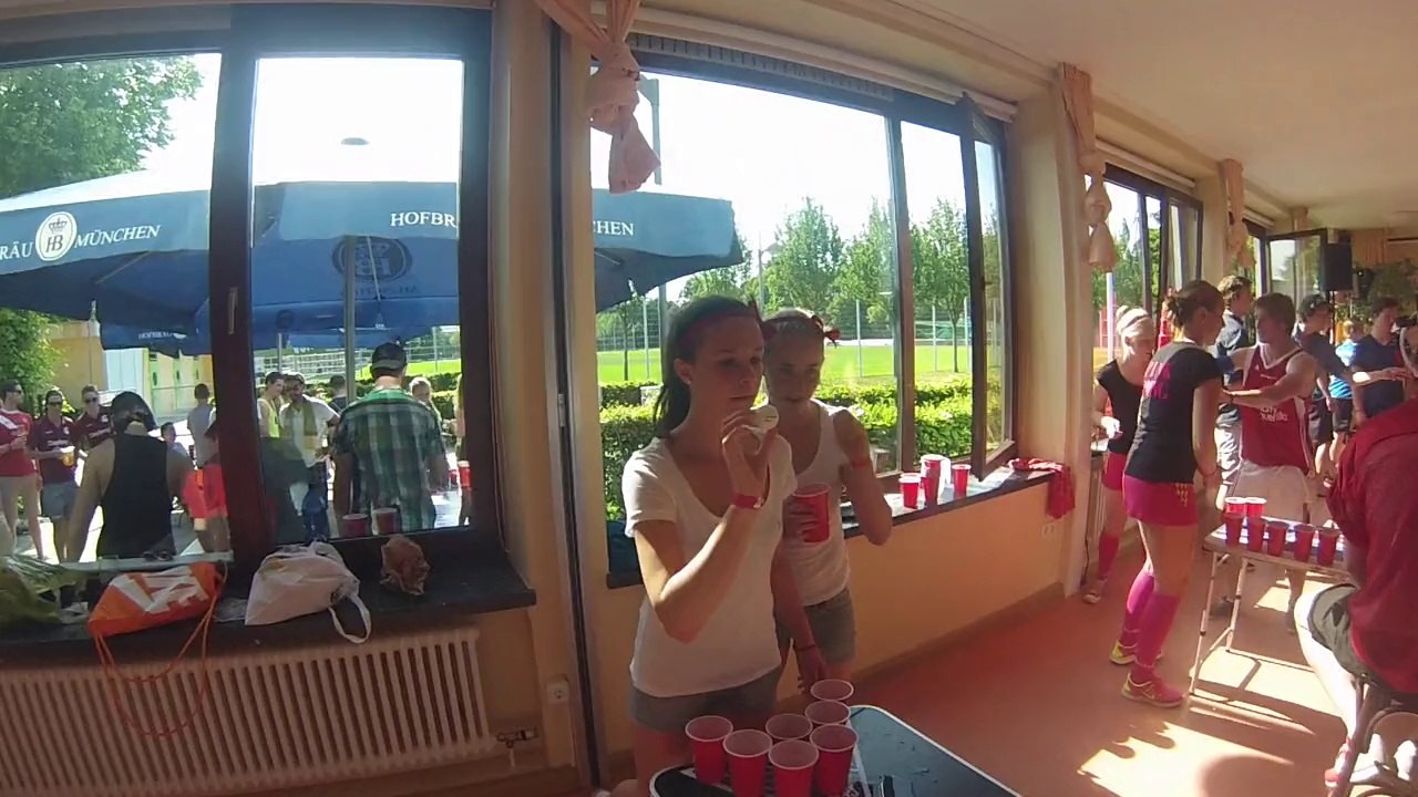 Beer Pong 2014