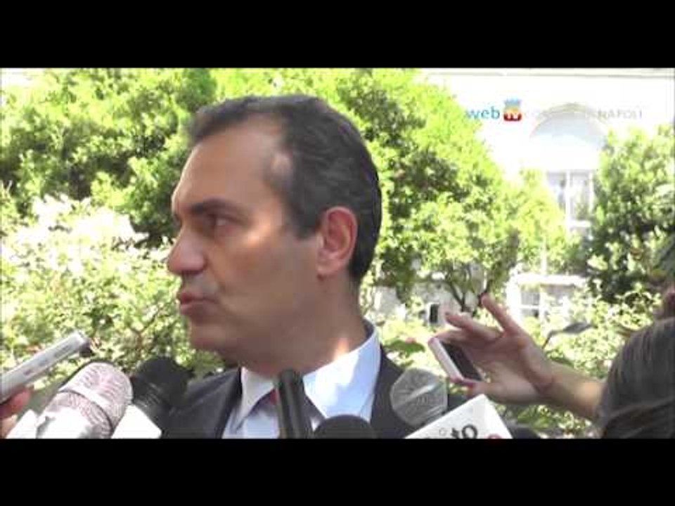 Napoli - De Magistris; vicinanza totale e assoluta a Erri De Luca (10.06.14)