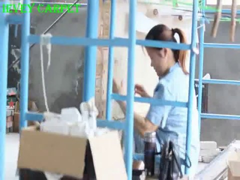 Hand Weaving of making pure silk carpet