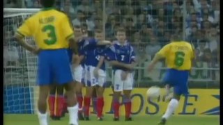 One Of The Best Free Kick Ever In Football History By Roberto Carlos - 17 years Back