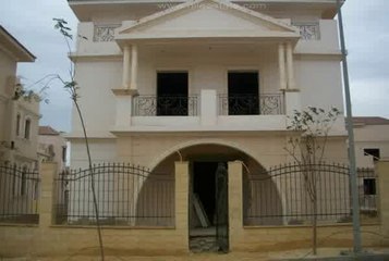 Marvelous Villa for sale in Maxim compound New cairo city