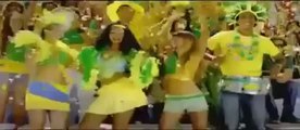 FIFA World Cup 2010 Official Video - Waving Flag - K'naan   David Bisbal Spanish version HD [Bonne qualité, grande taille]