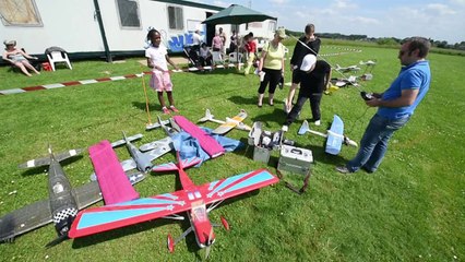 Wavrin : les enfants de Jeanne-de-Flandre ont découvert l'aéromodelisme
