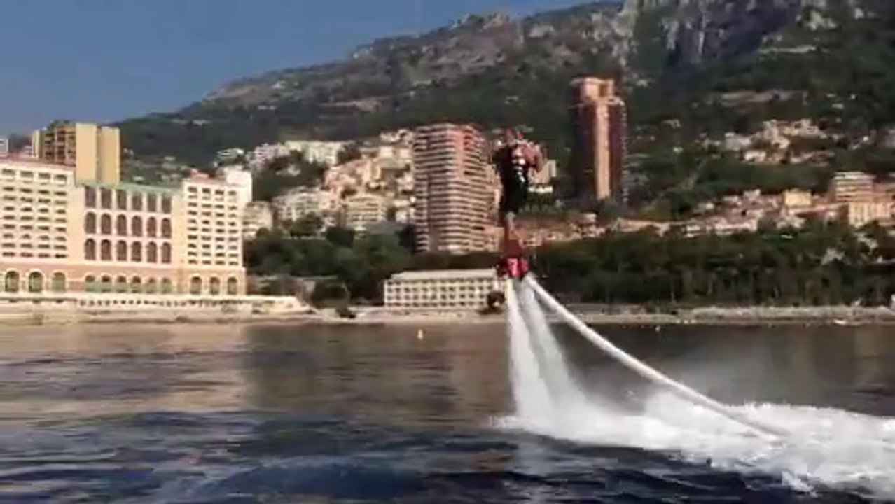 "flyboarding" Monte-Carlo Beach ...
