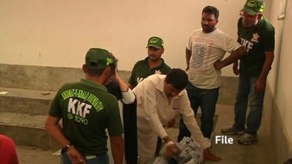 "It will be better if the army takes over" - Karachi resident