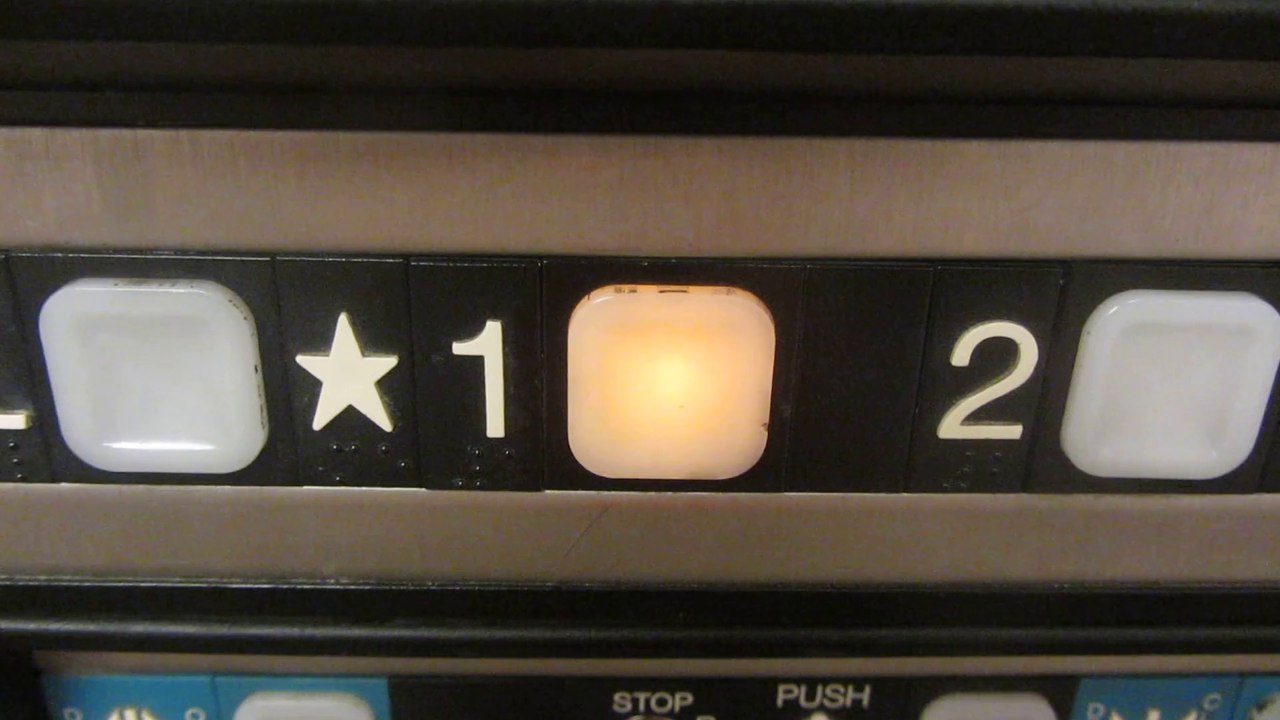 Dover Impulse hydraulic elevator at CBA building UNL