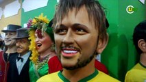 Bonecos gigantes homenageiam craques da Copa