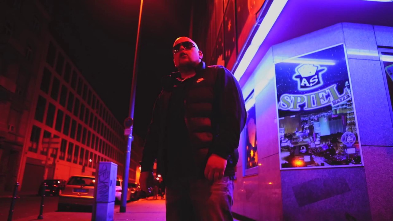 Celo & Abdi - SEKTOR 6-0 feat. Hanybal (prod. von m3) [Official Video] __ AKUPUNKTUR out now !