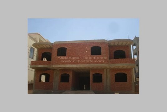 Ground floor for sale in South Academy New Cairo city