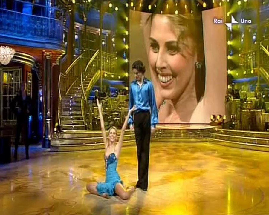 09-01 - Un, dos, tres Maria (Merengue)