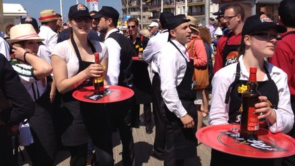Course de garçons de café