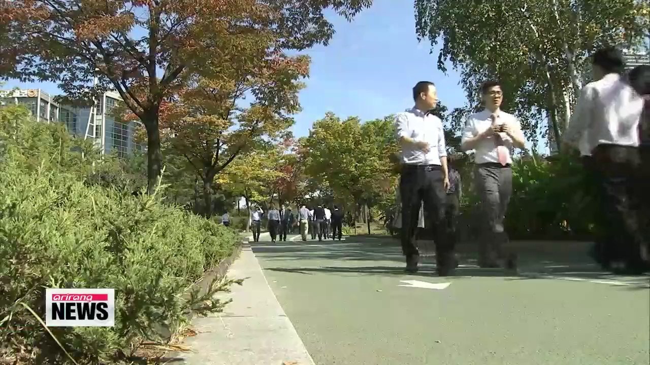 Survey respondents believe typical middle class household in Korea earns 5,000 per month