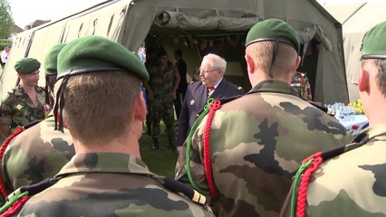 Le Chef d'état major de la Marine présent au village commando