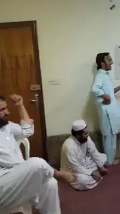 پٹھان بھائیوں کا شغل چیک کرو