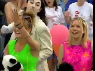 Zerrin Özer - Paşa Gönlüm