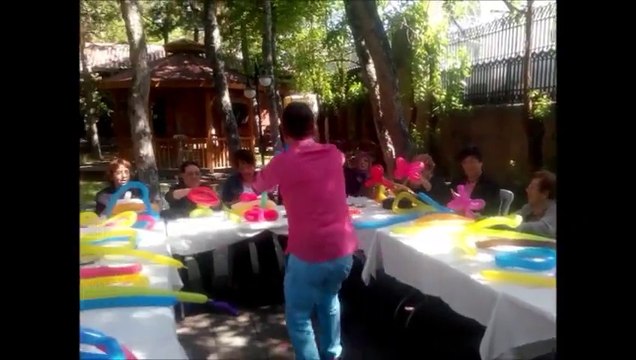 BALONLARIN EFENDİSİ ANKARA ÜNİVERSİTESİ AKTİF YAŞAM BULUŞMALARI BALON TERAPİ