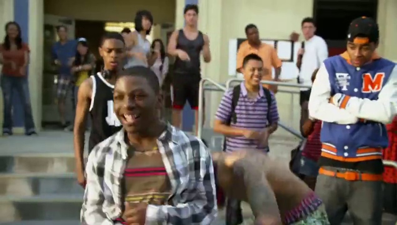 School Dance    -    trailer