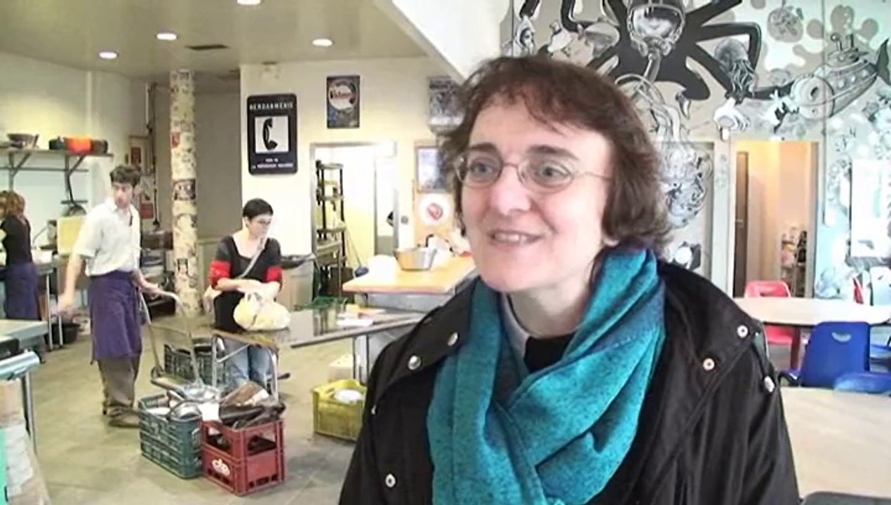 Plus Belle La Rue S01E08 : La force transformatrice des arts de la rue - Elena Dapporto #UB4