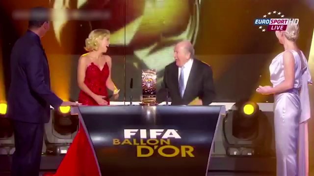 Blatter adore danser, mais ça n'a pas toujours été le cas