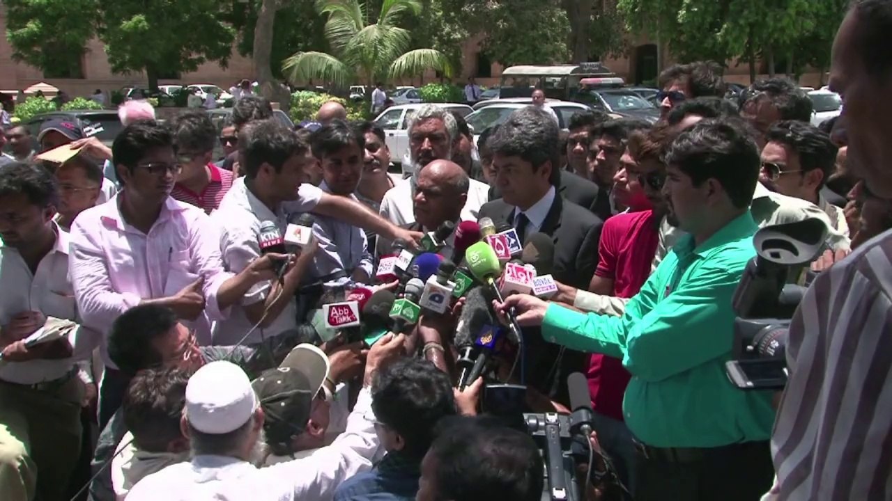 Pakistani court lifts travel ban for Pervez Mus...