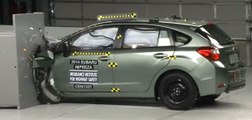 Subaru Impreza çarpışma testi