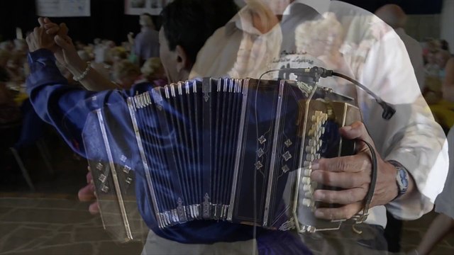 Bal d'été au parc des expositions de Charleville-Mézières.
