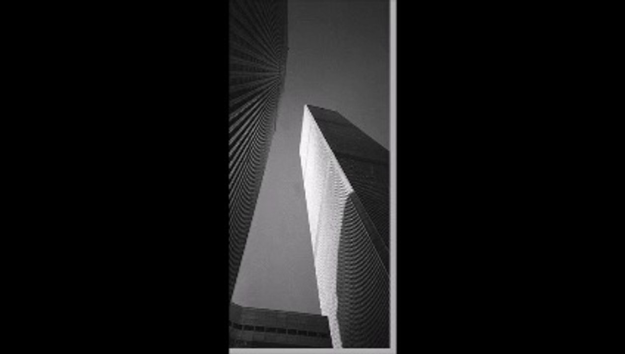 UN AVOCAT CONTRE L'EMPIRE US - L 'interview de Stanley Hilton et une radioscopie des actions en justice entreprises contre Bush & Co.