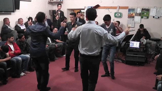 ÖMER FARUK BOSTAN & ßy_ßaŞkenTLim - ÇEKİP GİTMEYECEKTİN - ÇİÇEKLİ FİSTAN (YENİ)