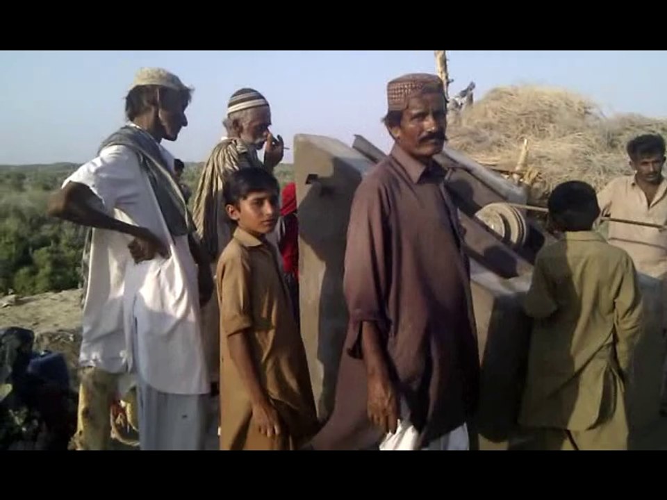 CLEAN Drinking Sweet water from a NEW WELL IN THAR