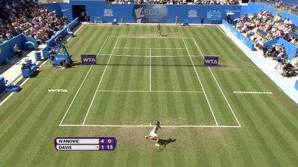 Скачать видео: Ivanović nie dała szans Davis