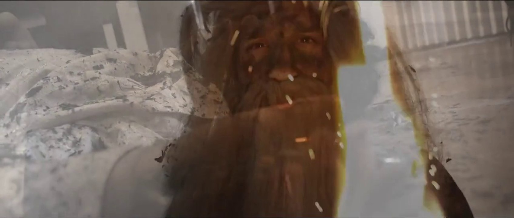 Game of Thrones fans VS Lord of the Rings fans! Battle for remote!