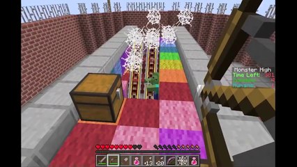 Minecraft - SQUIRRREL plays Zombie Manic