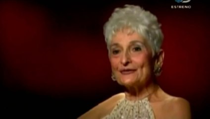 Hattie: Mujer pantera (Relaciones extrañas)