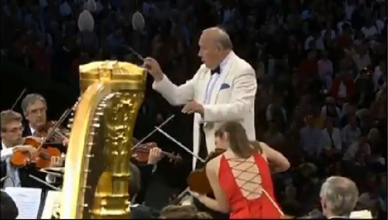 JANINE JANSEN & BERLINER PHILHARMONIKER MASSENET MEDITATION AND SAINT-SAëNS INTRODUCTION 6 RONDO CAPRICCIOSO NEEME JäRVI dir. LIVE 2006