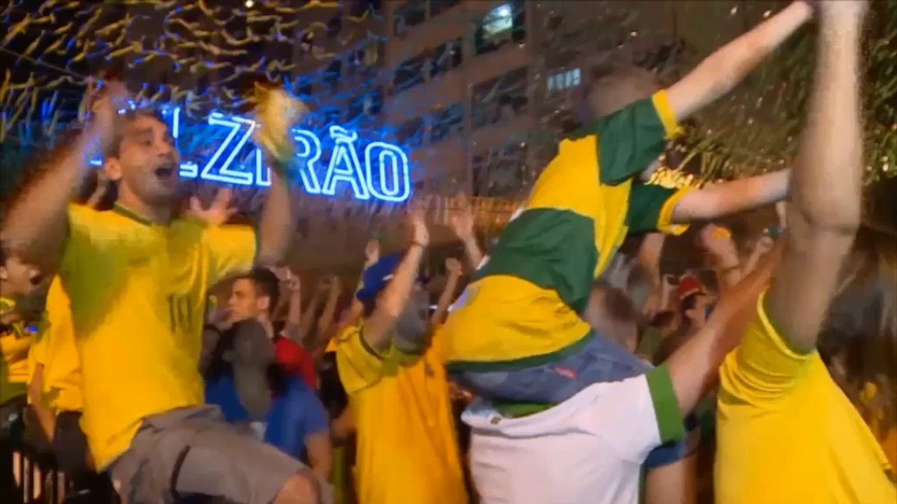 WM 2014: Ganz Brasilien feiert Neymar